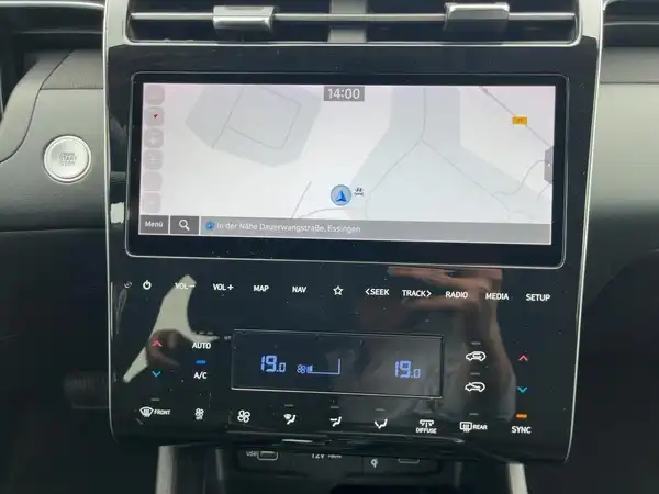 HYUNDAI TUCSON TREND (10/15)