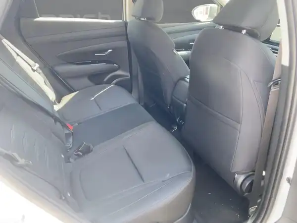 HYUNDAI TUCSON SELECT (12/15)