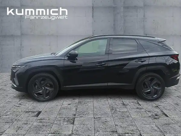 HYUNDAI TUCSON (2/15)