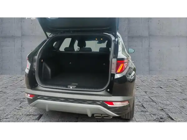 HYUNDAI TUCSON (7/15)