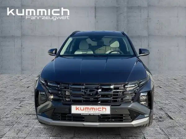 HYUNDAI TUCSON (2/15)