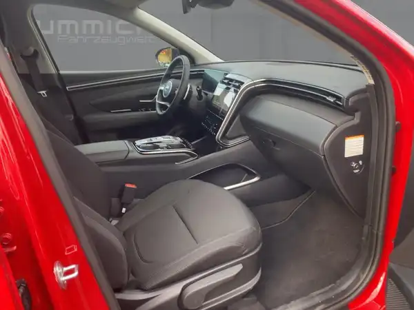 HYUNDAI TUCSON TREND (11/15)