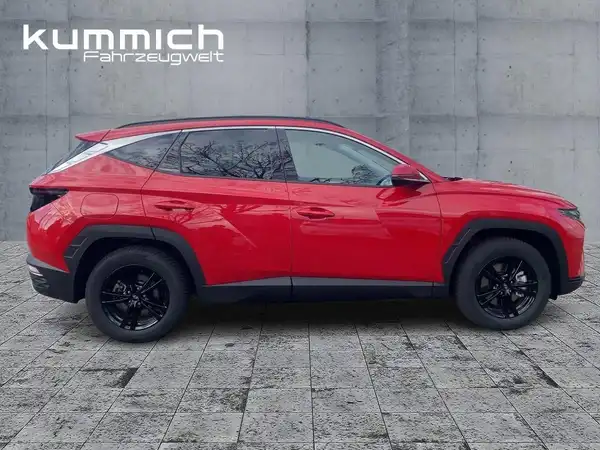 HYUNDAI TUCSON TREND (3/15)