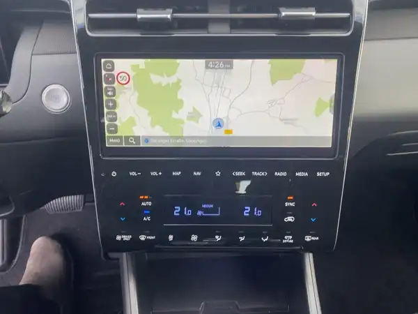 HYUNDAI TUCSON TREND (10/15)