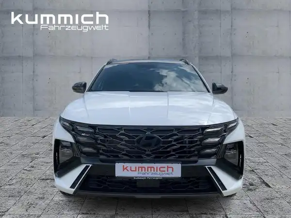 HYUNDAI TUCSON (2/15)
