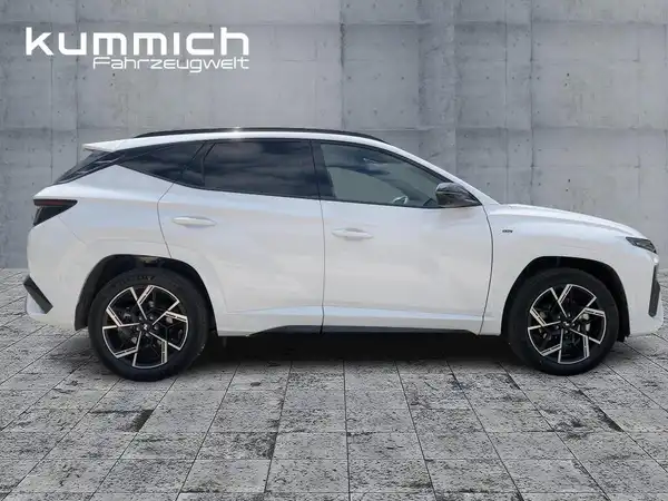 HYUNDAI TUCSON (3/15)