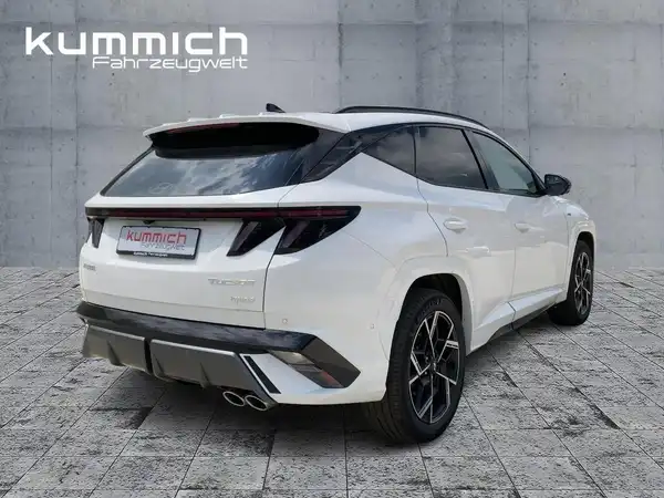 HYUNDAI TUCSON (4/15)