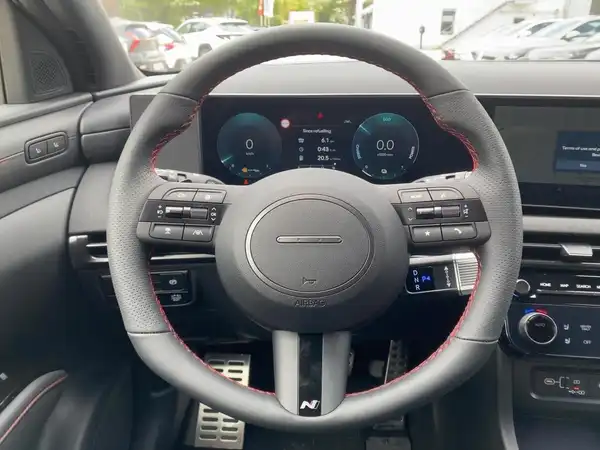 HYUNDAI TUCSON (9/15)
