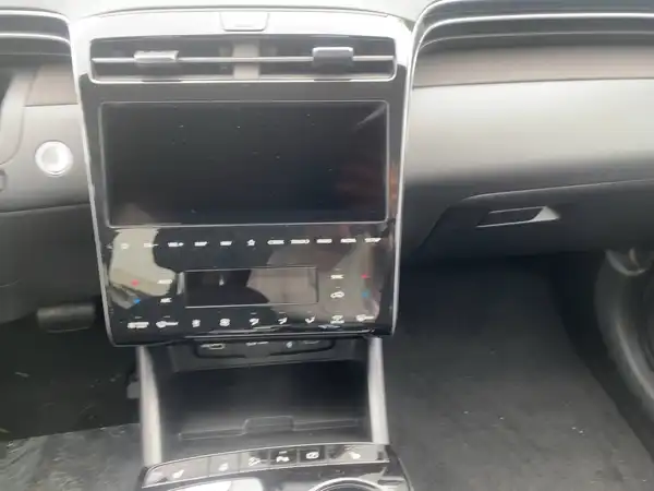 HYUNDAI TUCSON (10/14)