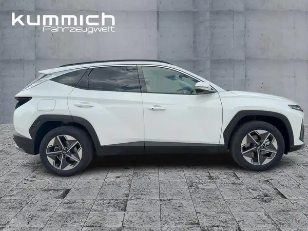 HYUNDAI TUCSON TREND (3/14)