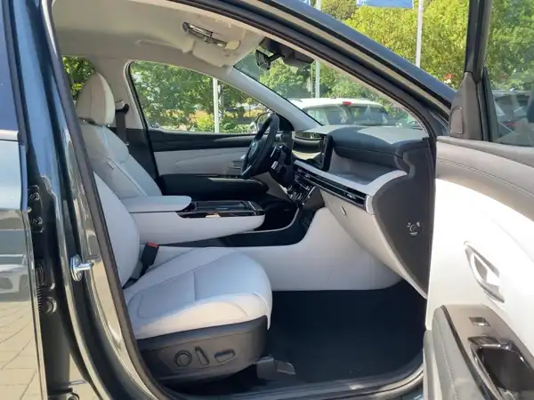 HYUNDAI TUCSON PRIME (11/15)