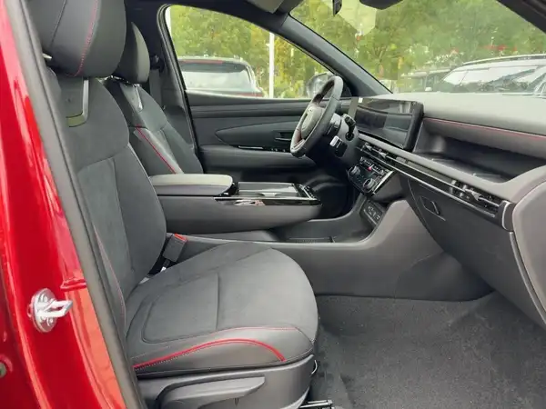 HYUNDAI TUCSON N LINE (11/14)