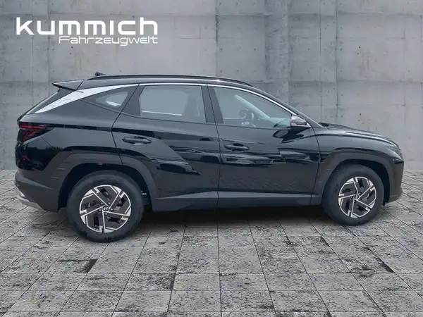 HYUNDAI TUCSON SELECT (3/15)