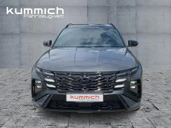 HYUNDAI TUCSON (2/15)