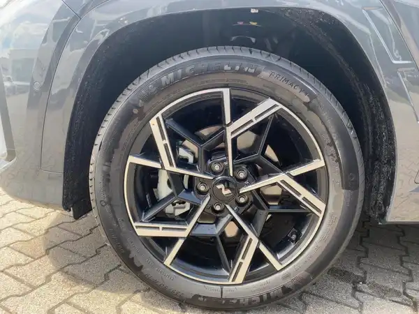 HYUNDAI TUCSON (7/15)