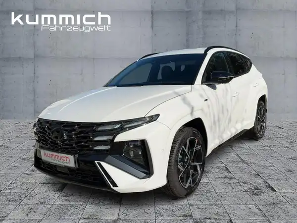 HYUNDAI TUCSON (1/14)