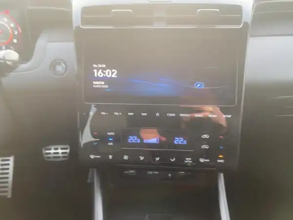 HYUNDAI TUCSON N LINE (10/15)