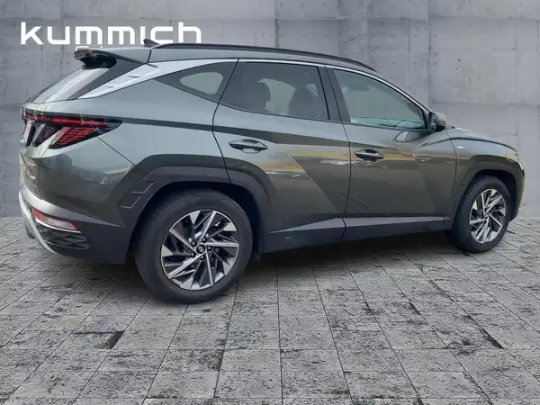 HYUNDAI TUCSON TREND (3/15)