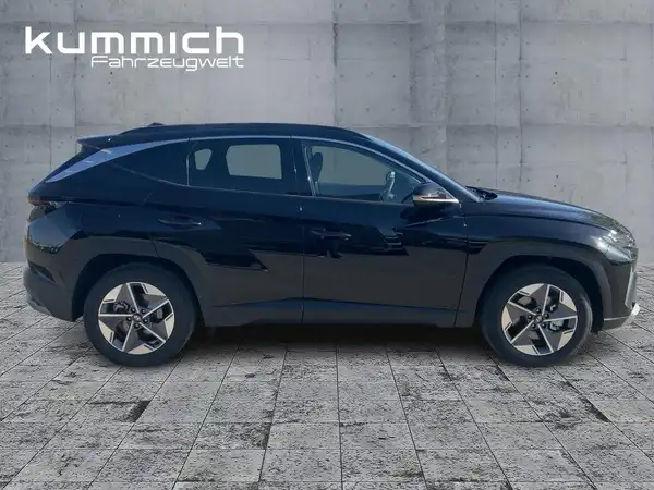 HYUNDAI TUCSON TREND (3/15)