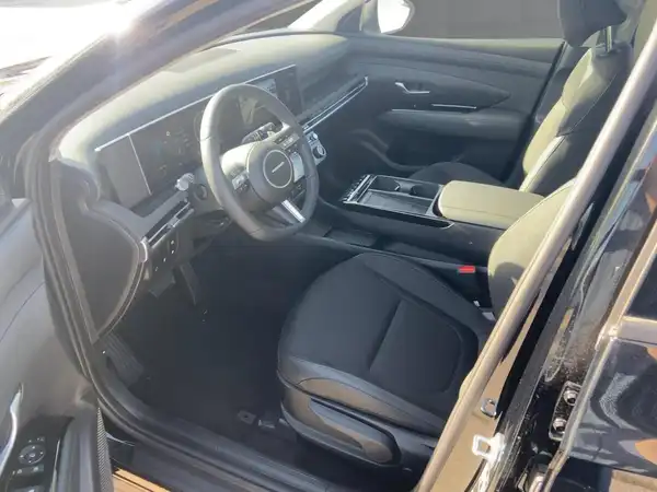 HYUNDAI TUCSON TREND (10/15)