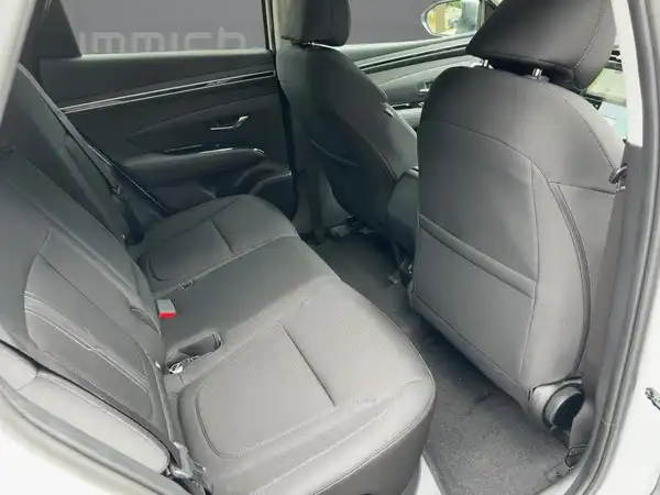 HYUNDAI TUCSON TREND (12/14)