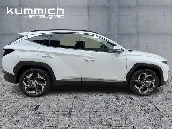 HYUNDAI TUCSON TREND (3/14)