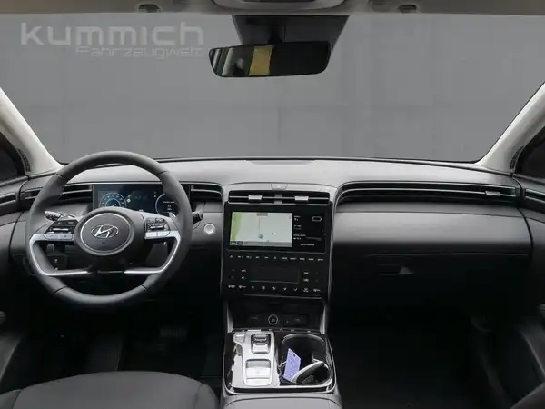 HYUNDAI TUCSON TREND (8/14)