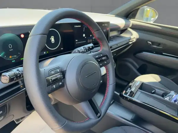 HYUNDAI TUCSON N LINE (9/14)