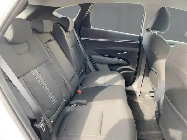 HYUNDAI TUCSON (14/15)