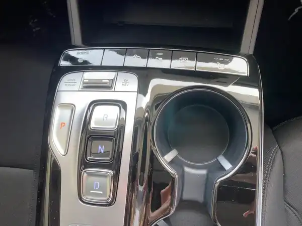 HYUNDAI TUCSON (10/15)