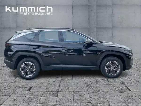 HYUNDAI TUCSON SELECT (3/15)