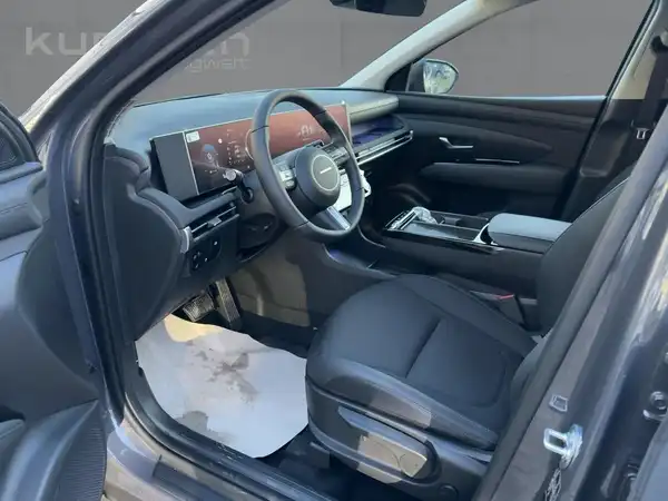 HYUNDAI TUCSON TREND (9/10)