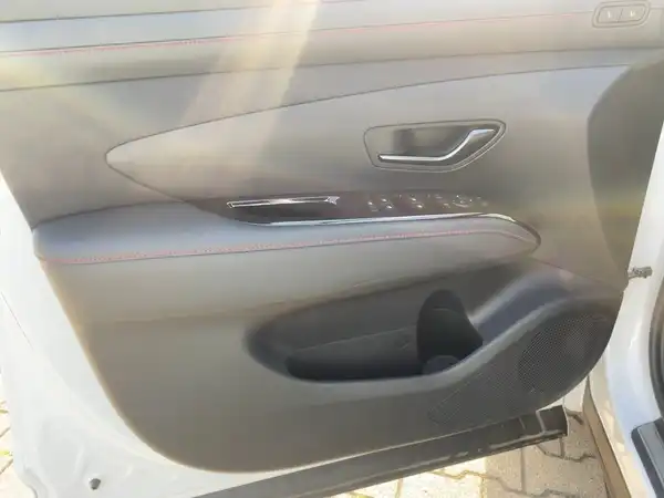 HYUNDAI TUCSON N LINE (14/15)