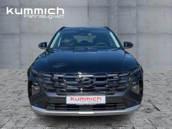 HYUNDAI TUCSON (2/15)