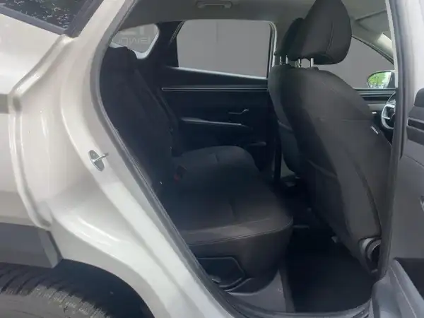 HYUNDAI TUCSON SELECT (12/15)