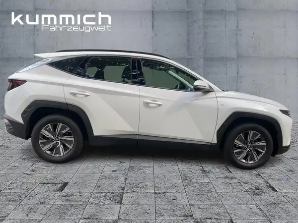 HYUNDAI TUCSON SELECT (3/15)