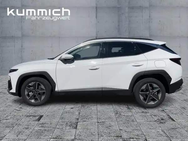 HYUNDAI TUCSON TREND (6/15)