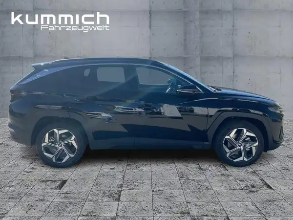 HYUNDAI TUCSON TREND (3/15)