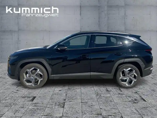 HYUNDAI TUCSON TREND (6/15)