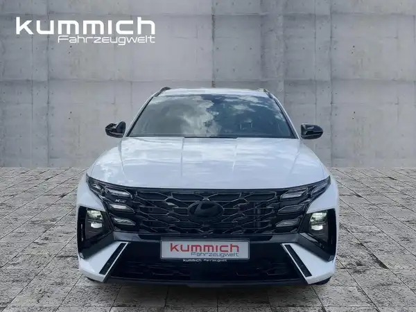 HYUNDAI TUCSON (2/15)