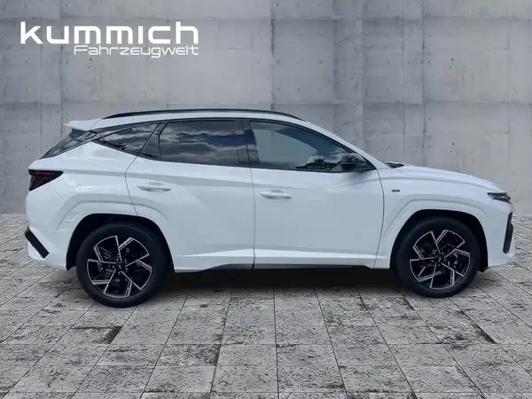 HYUNDAI TUCSON (3/15)