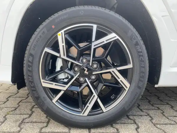 HYUNDAI TUCSON (7/15)