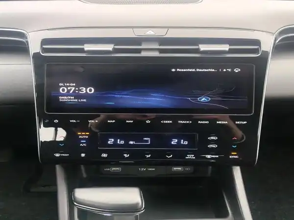 HYUNDAI TUCSON SELECT (10/14)