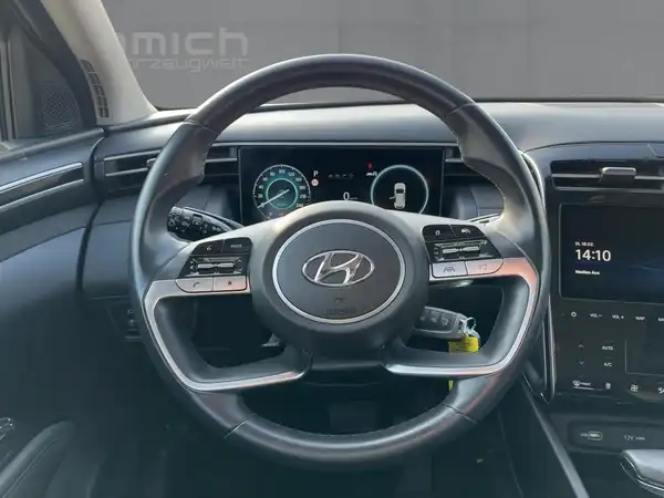 HYUNDAI TUCSON SELECT (9/14)