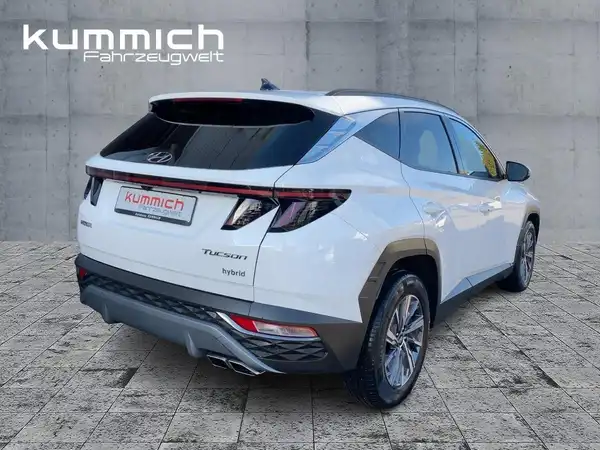 HYUNDAI TUCSON TREND (4/15)