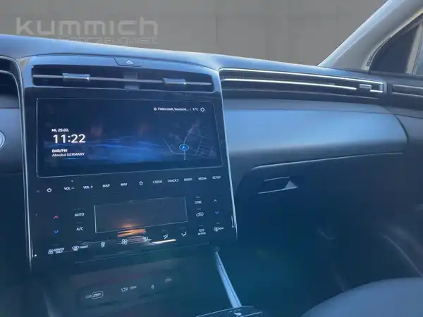 HYUNDAI TUCSON TREND (10/15)