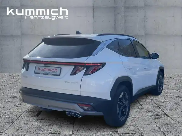 HYUNDAI TUCSON TREND (4/15)