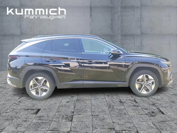 HYUNDAI TUCSON (3/13)