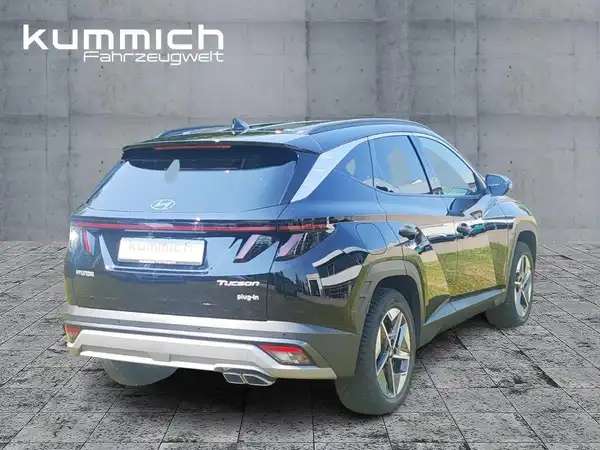 HYUNDAI TUCSON (4/13)