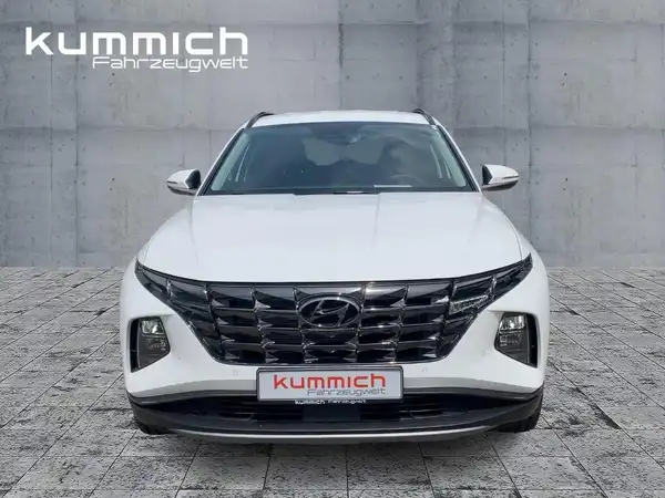 HYUNDAI TUCSON TREND (2/15)